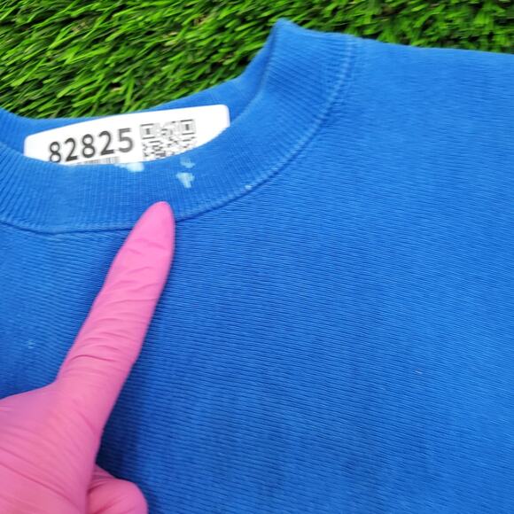 Vintage Champion Sweatshirt L/XL 21x27 Reverse-Weave Script - Picture 8 of 16